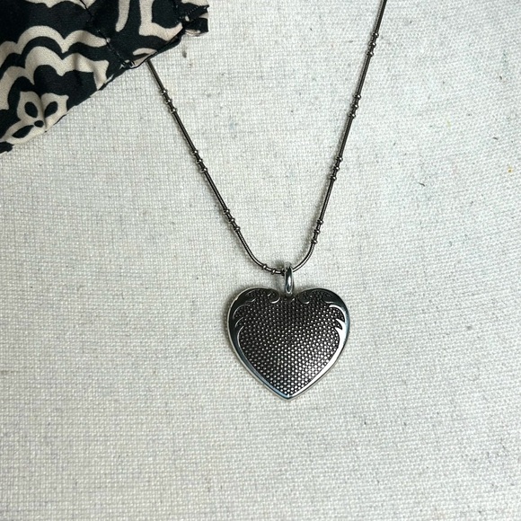 Brighton Cordoba Heart Necklace 20" Reversible Pendant Silver Plated & Cloth Bag - Picture 3 of 10